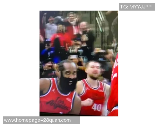 哈登与威金斯的对决谁能在赛场上笑到最后引发球迷热议