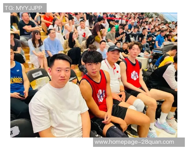 李晓旭的成长之路：从普通学生到篮球场上的闪耀明星